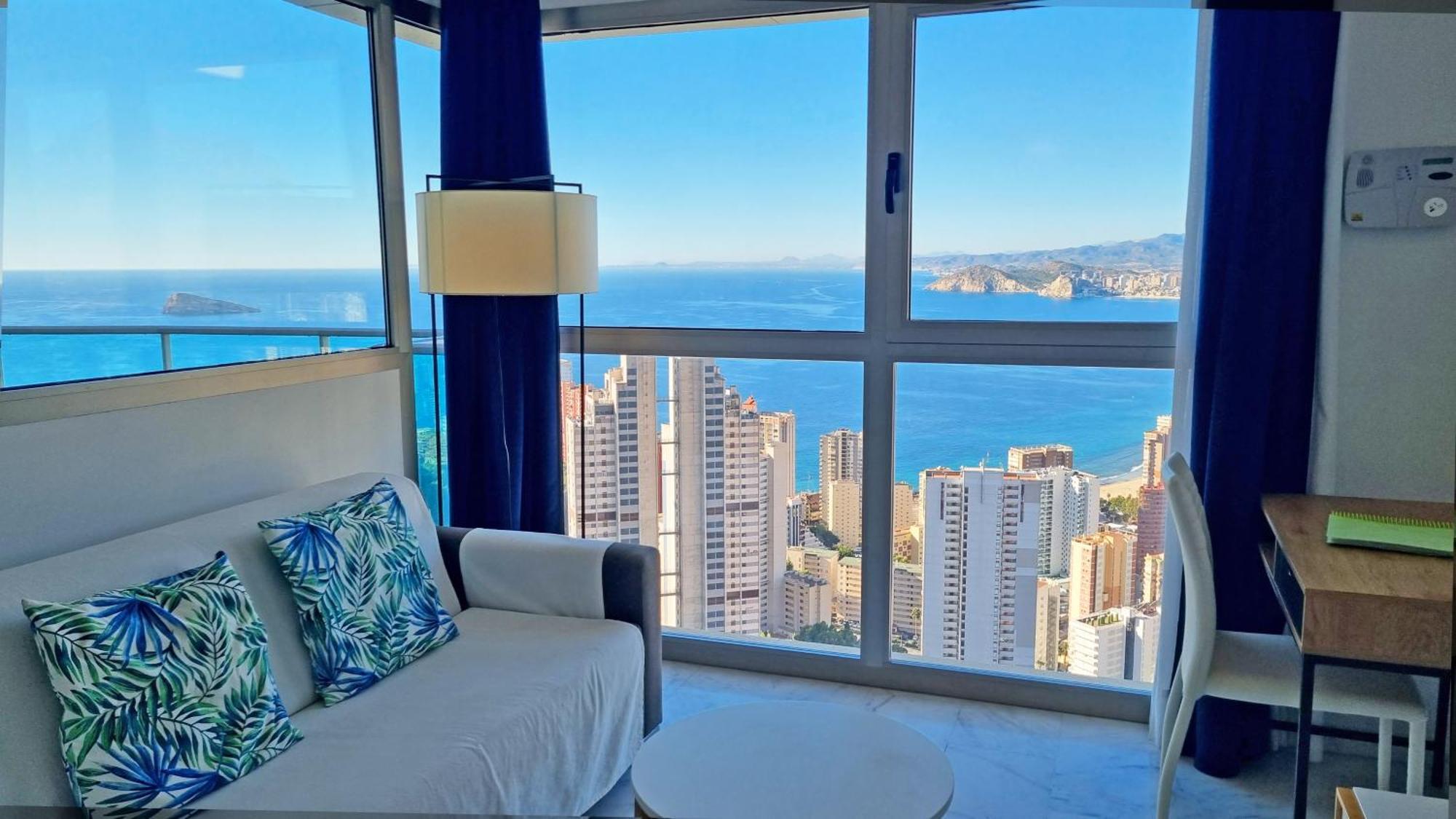 Highrise Apartment With Private Terrace & Sea Views - 34Th Floor Benidorm Dış mekan fotoğraf