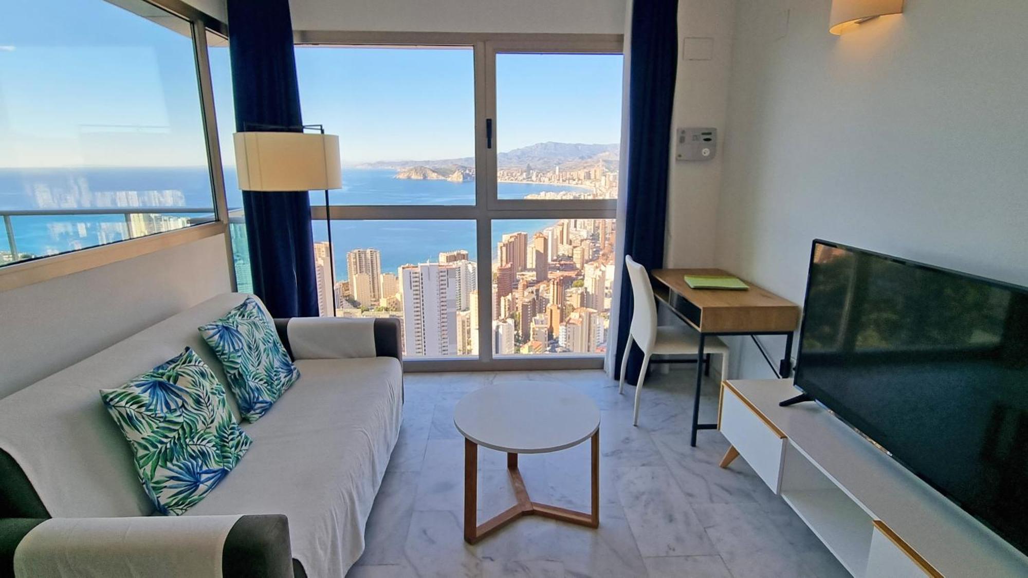 Highrise Apartment With Private Terrace & Sea Views - 34Th Floor Benidorm Dış mekan fotoğraf