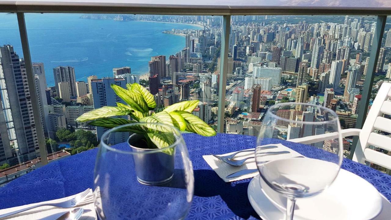 Highrise Apartment With Private Terrace & Sea Views - 34Th Floor Benidorm Dış mekan fotoğraf